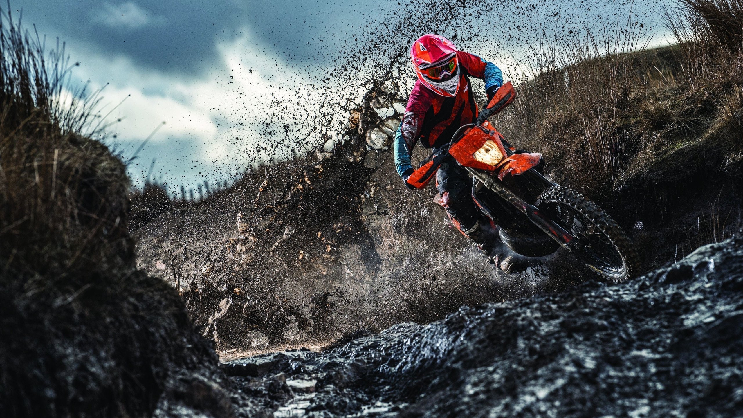 史上最激烈的欧冠“钱塘江大潮”对决,钱塘江 大潮